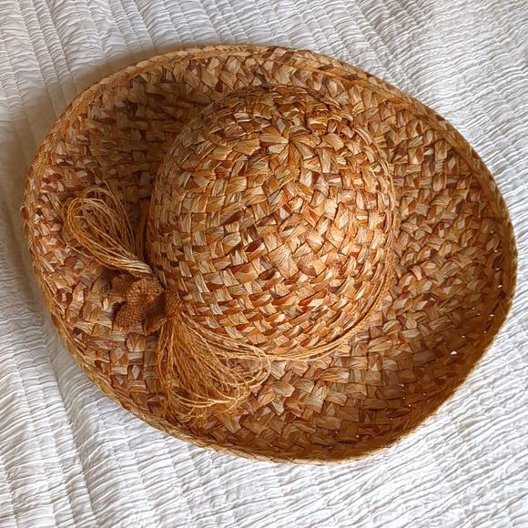 LIZ CLAIBORNE Straw Hat - Picture 2 of 5